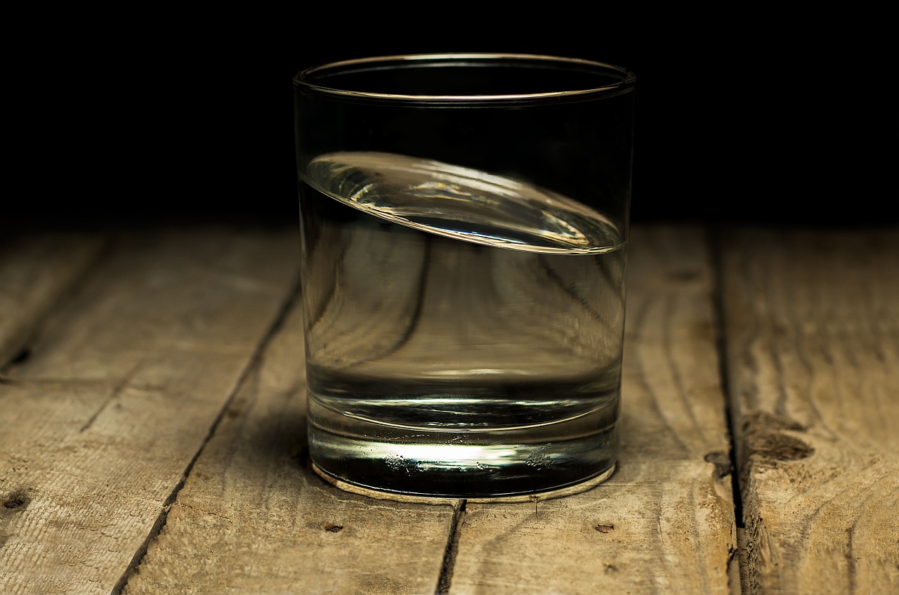 口臭サプリを水以外で飲む方法とは？